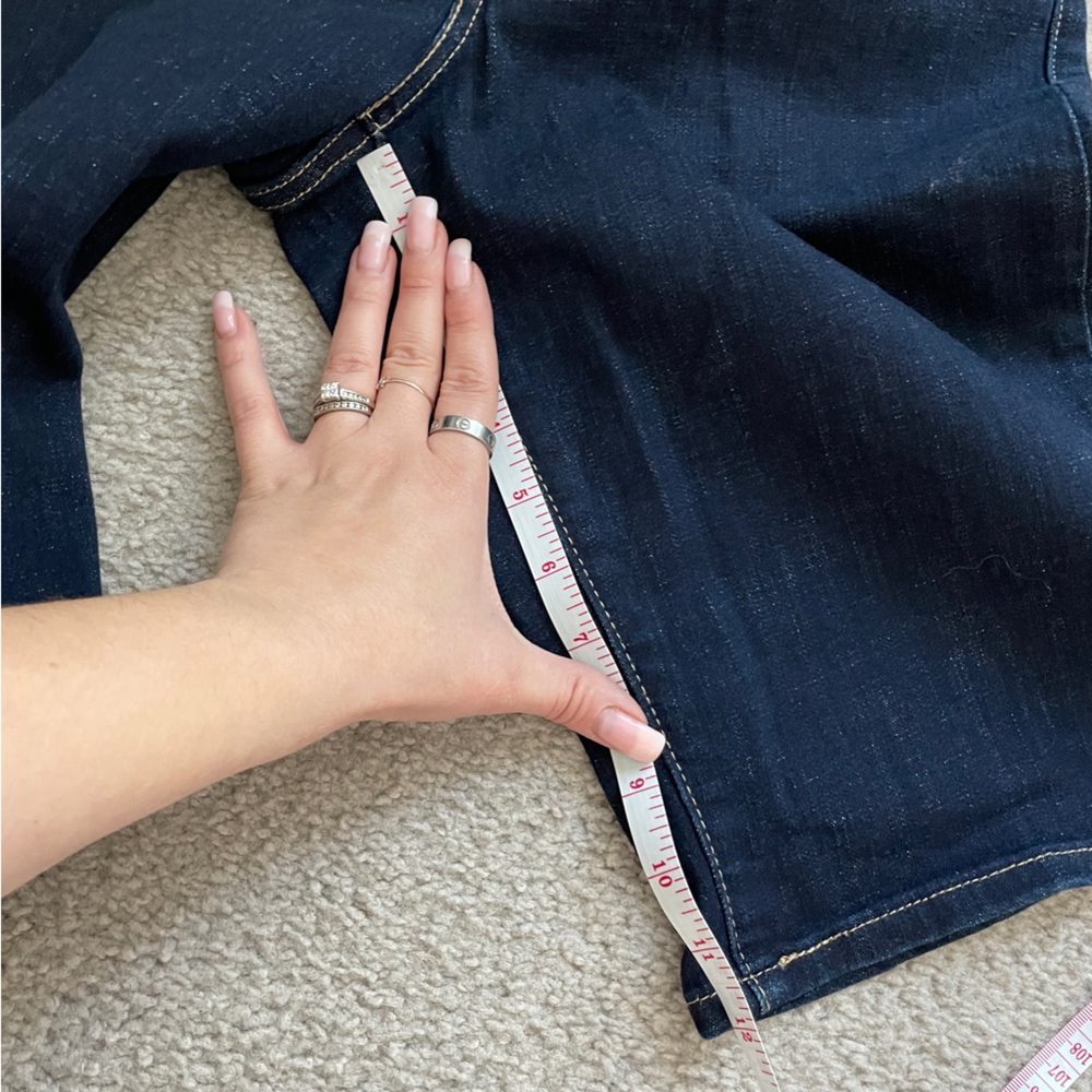 Levi’s classic Bermuda shorts dark wash navy blue size 27 - Picture 9 of 11